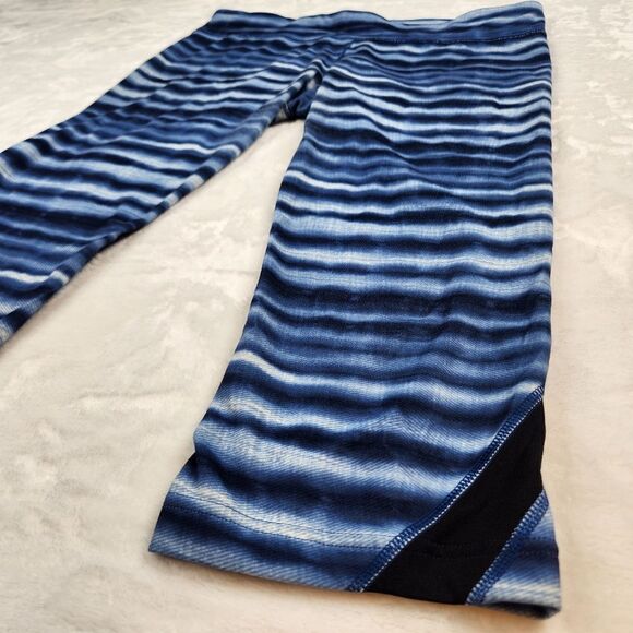 3/$25 Blue Striped Under Armour Crop Leggings Sz XL - Picture 2 of 11